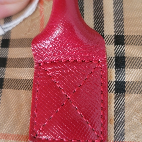 Burberry Red Nova Check 2 way bag - Picture 9 of 14